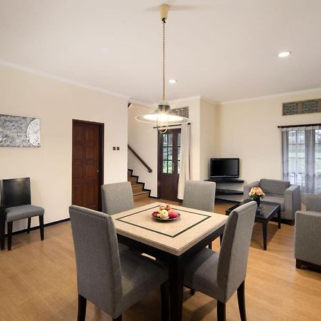 Royal Hotel And Villa Batu Batu  Ngoại thất bức ảnh