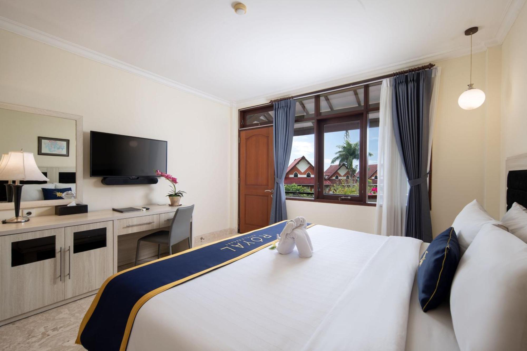 Royal Hotel And Villa Batu Batu  Ngoại thất bức ảnh